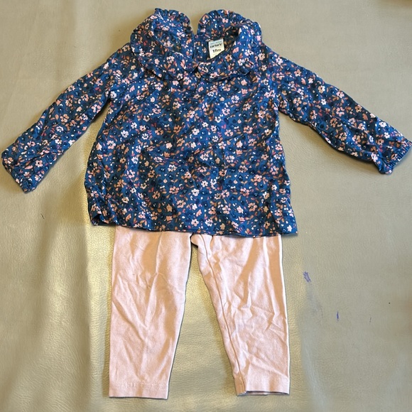 Assorted Baby Rompers and Outfits - Picture 6 of 7